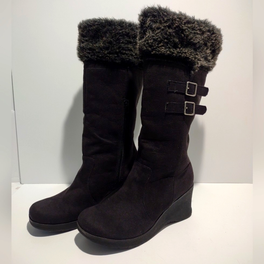 Unionbay Fux Fur Black Suede Wedge Boots, Size 9